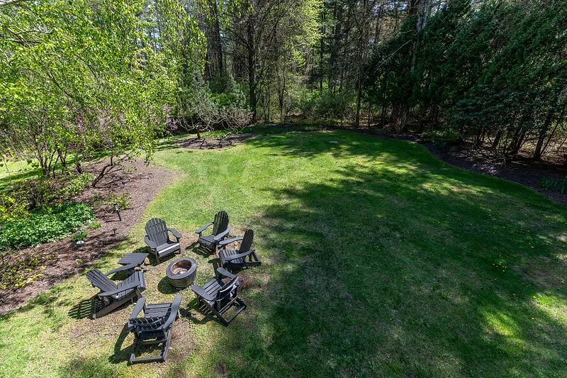 94 Washinee Heights Road Photo 7