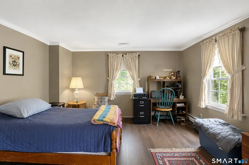 Suffield Single Family Photo 30