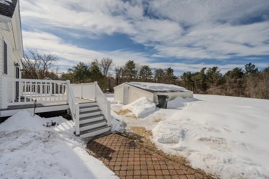 590 Salem Road Photo 22