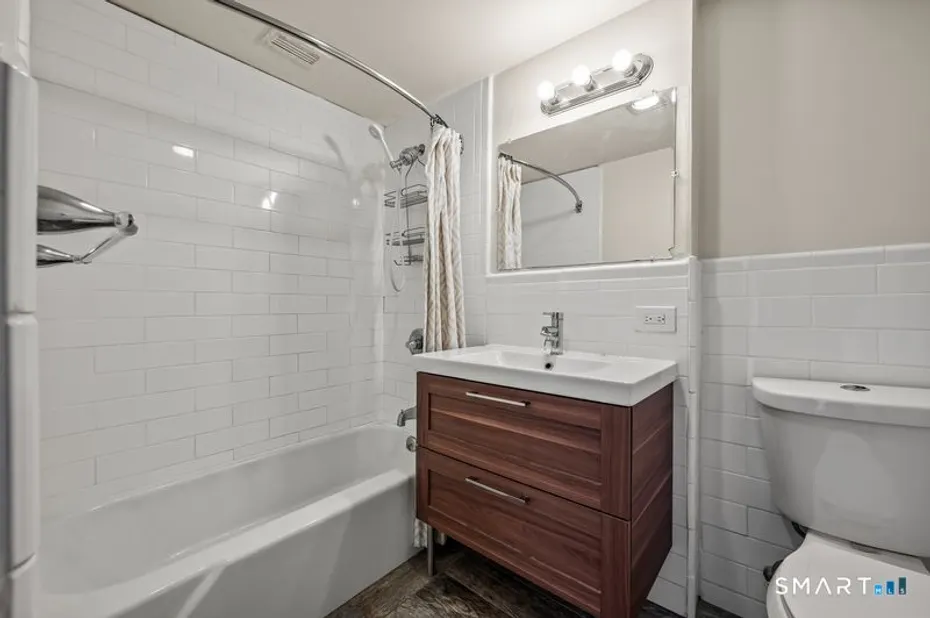 30 Woodland Street  #8LM Photo 13