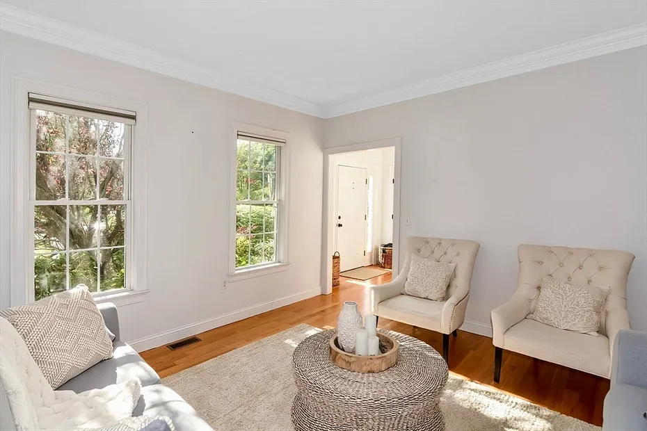 6 Davenport Rd Photo 5