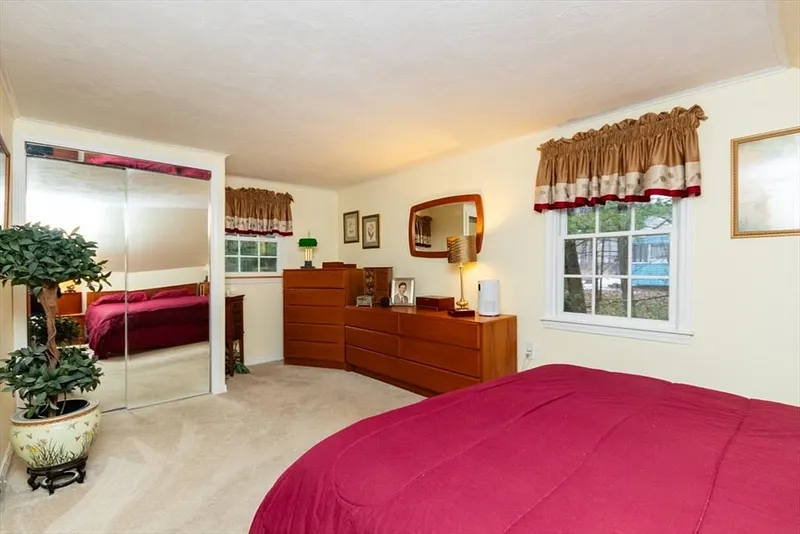20 Eleanor Rd Photo 23