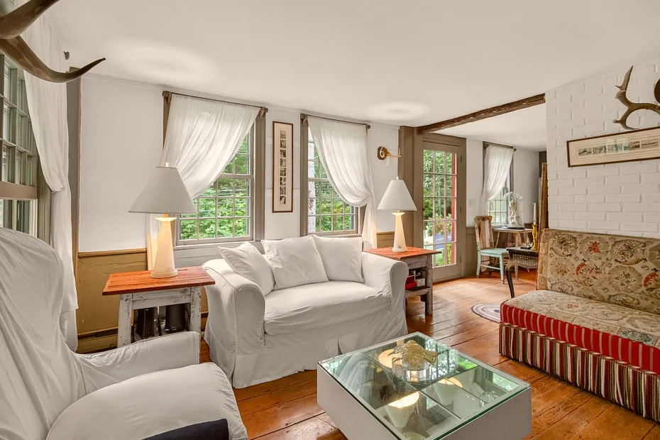 50 Southbury Road Photo 9