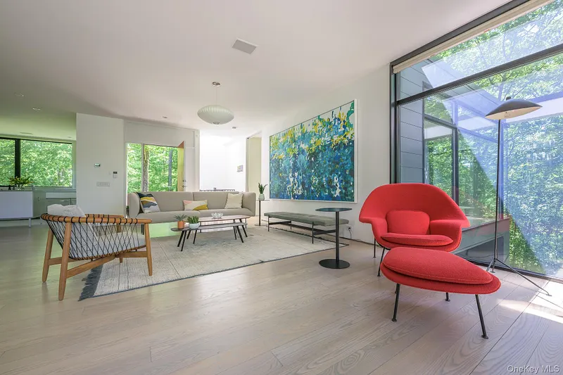 312 Sky Farm Road Photo 9