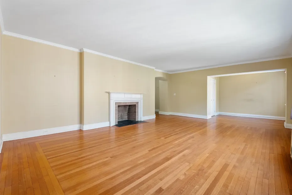 100 Ardsley Avenue W  #4H Photo 9