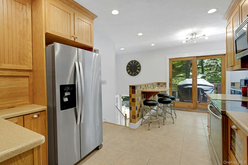 8 Woodland Road Photo 12