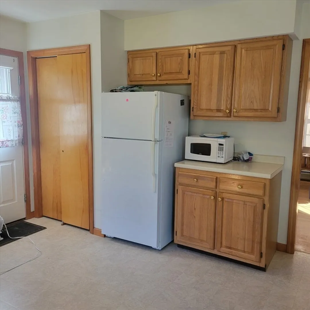 4 Joelle Terrace Photo 3