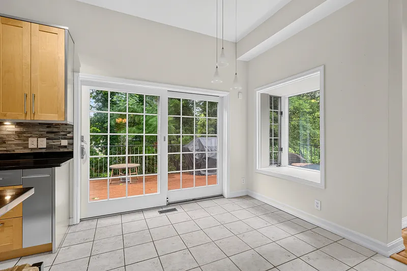 191 Beechmont Drive Photo 11