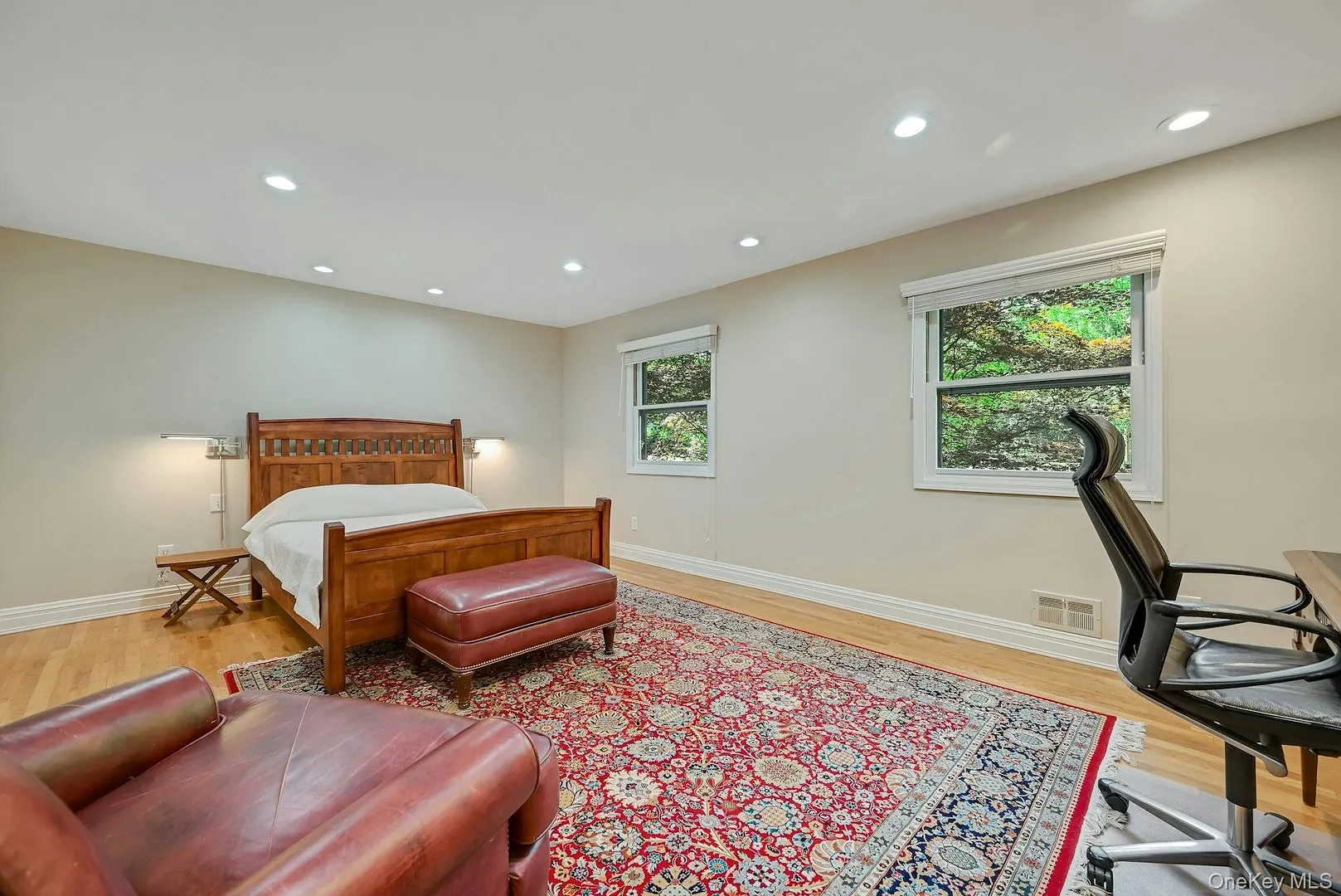 19 York Drive Photo 25