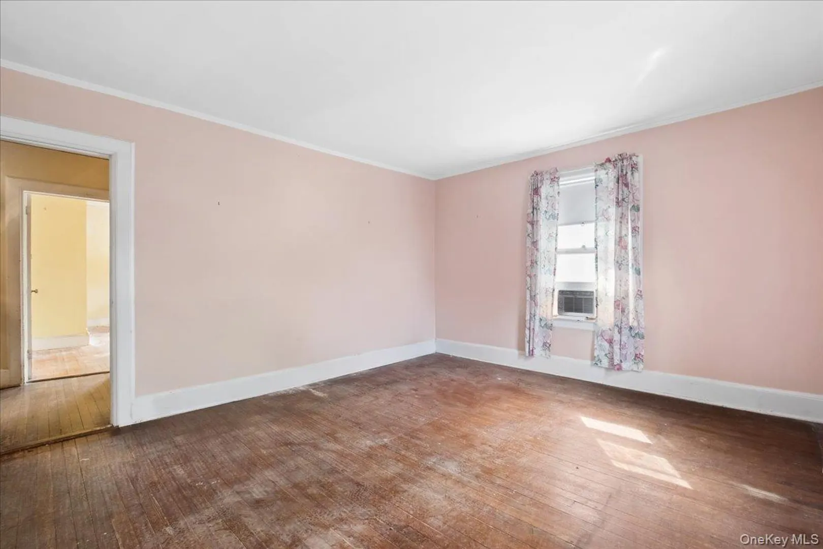 63 Prospect Street Photo 24