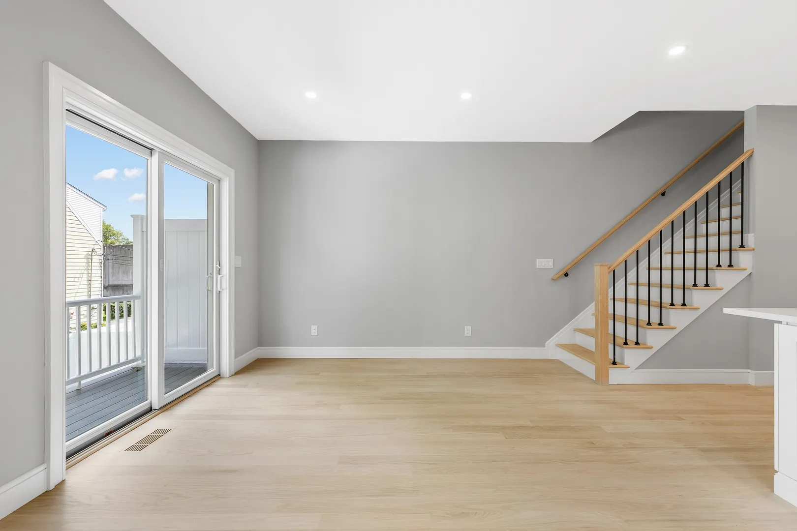 161 Ellsworth Avenue #161 Photo 12
