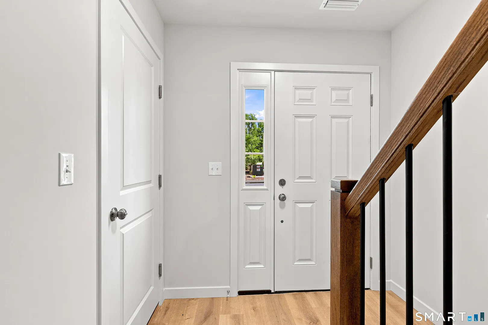 203 Amston Road Photo 2