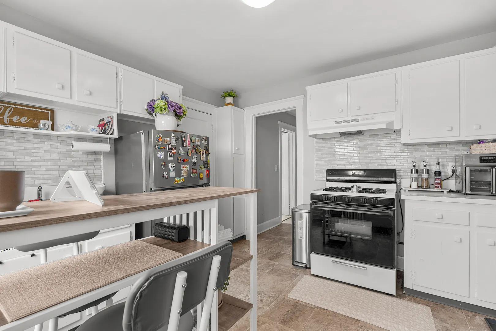 124 Pelham Street Photo 10