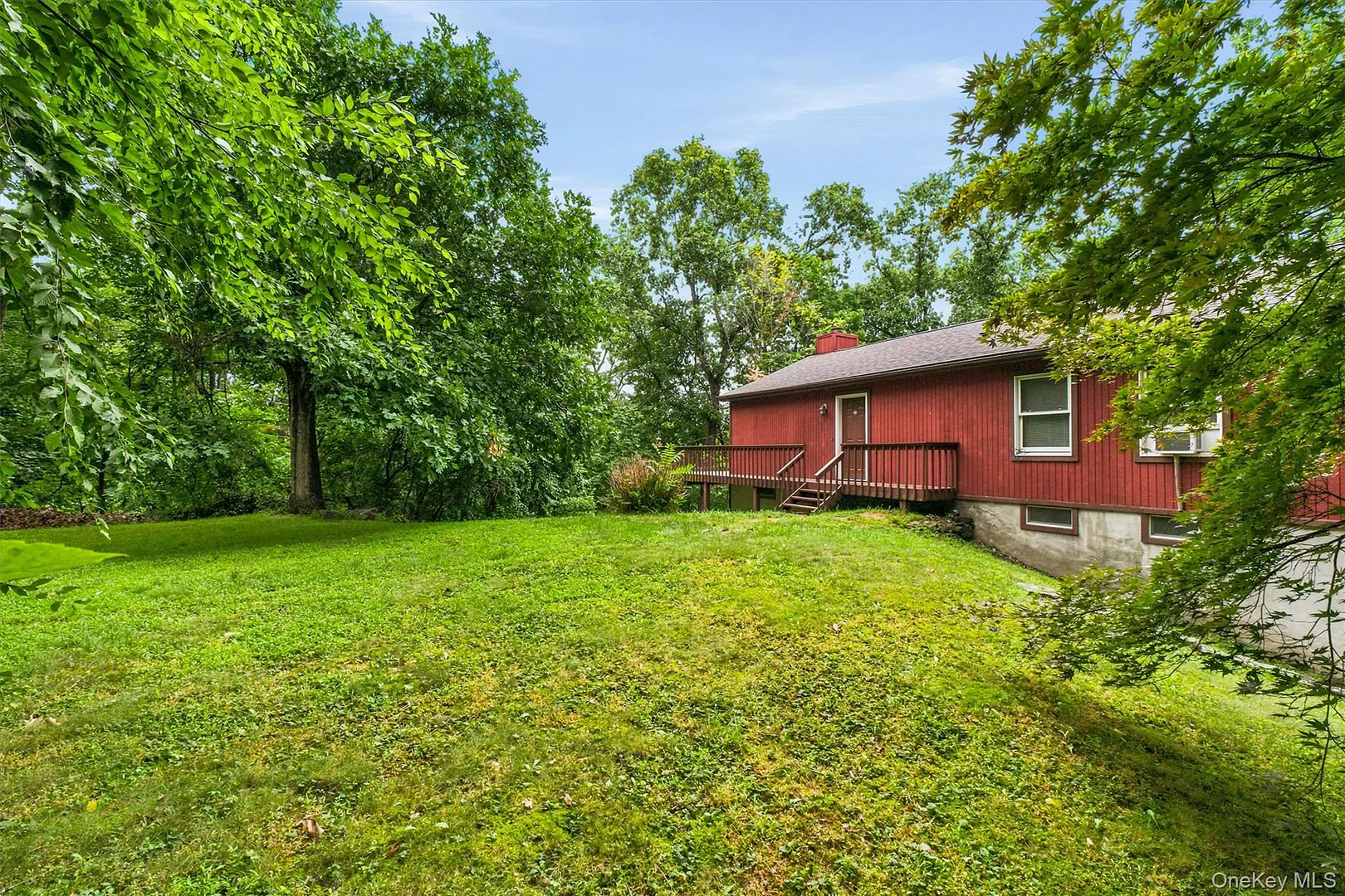 35 Moccasin View Road Photo 4