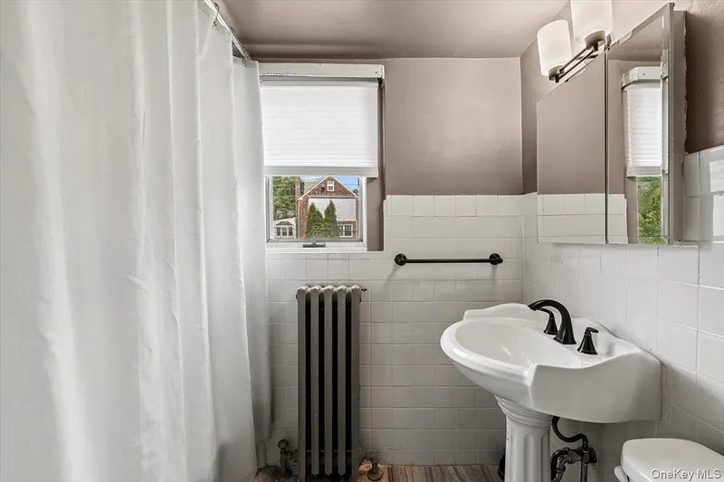 38 Fenimore Drive Photo 21