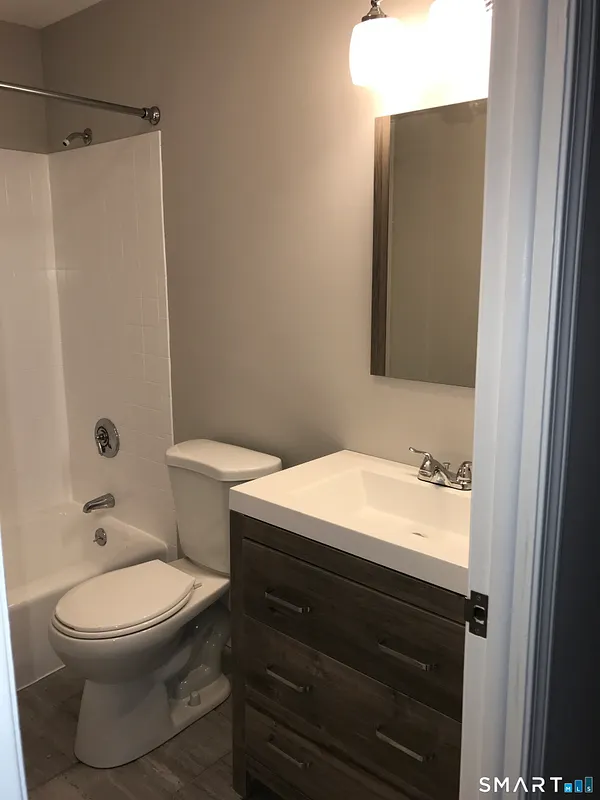 1218 Cromwell Hills Drive #1218 Photo 9