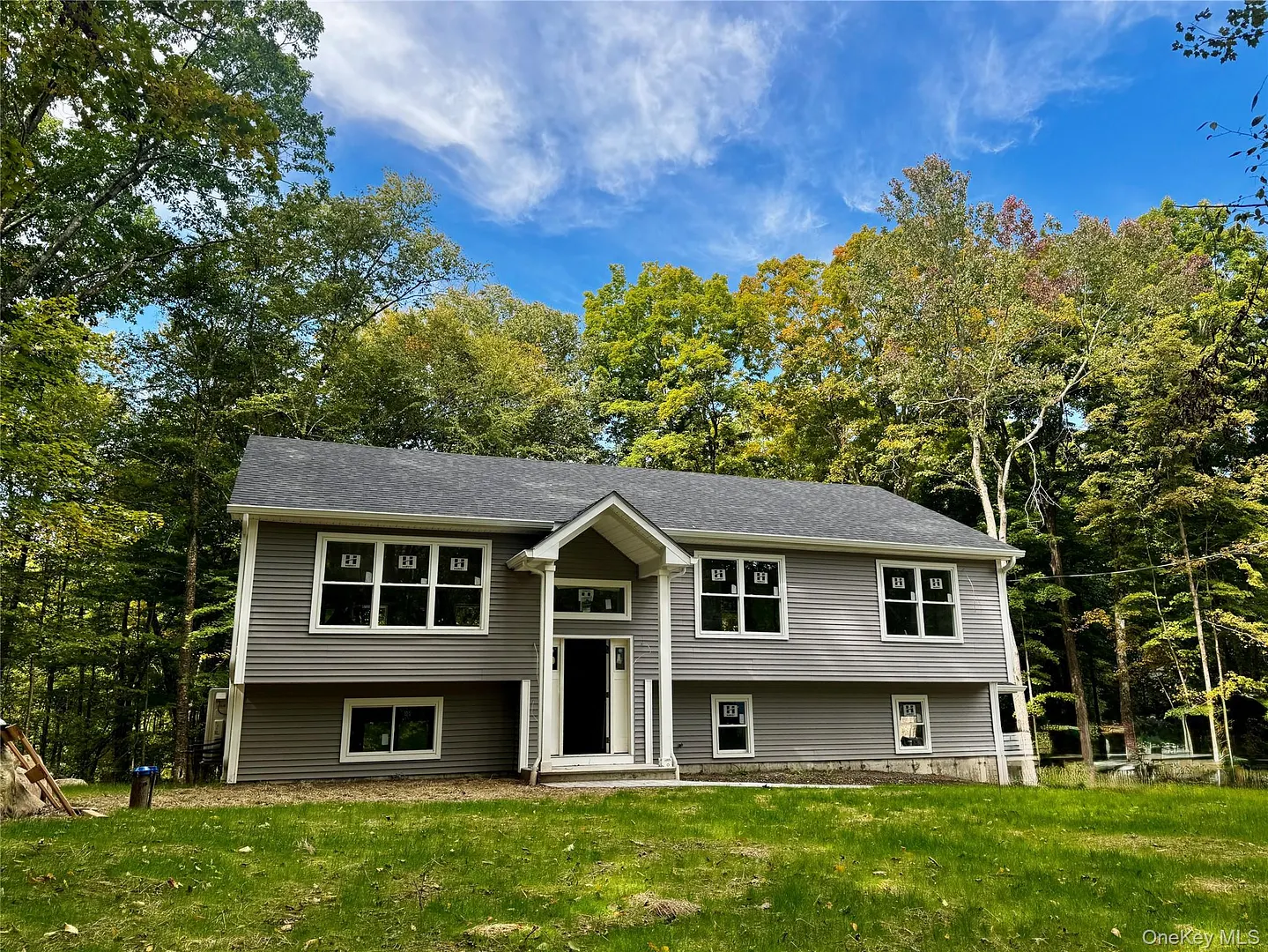 4 Webster Place Photo 1