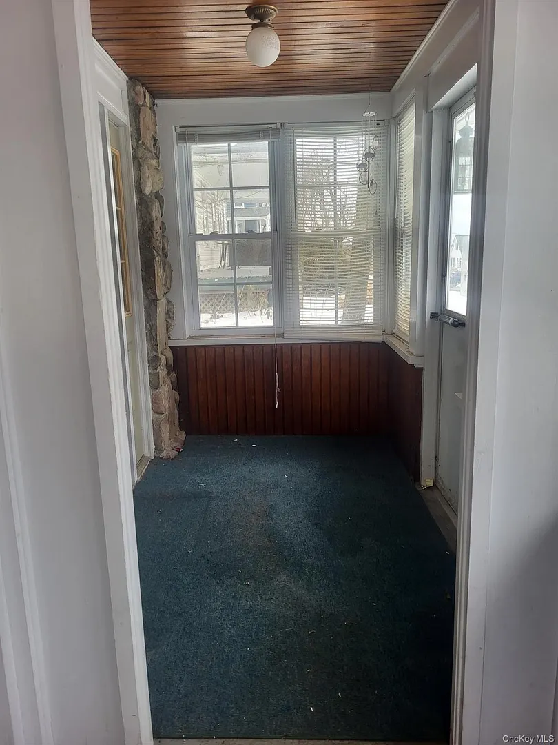 7 Hambletonian Avenue Photo 19