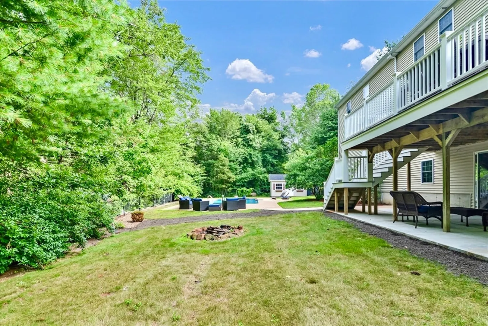 6 Davenport Rd Photo 32