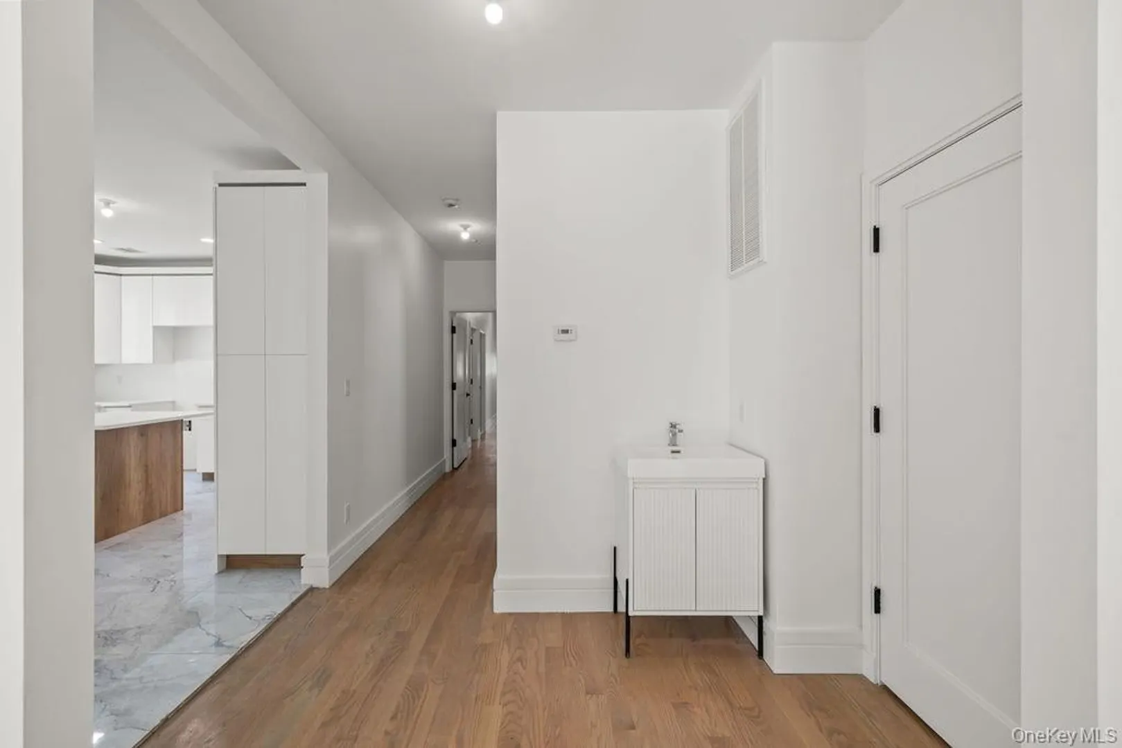 111 S Lake Street  #101 Photo 16
