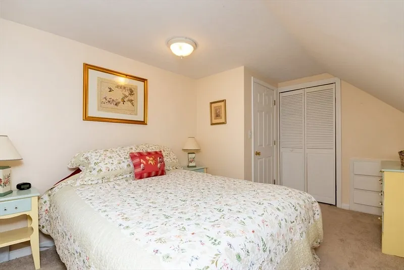 20 Eleanor Rd Photo 25