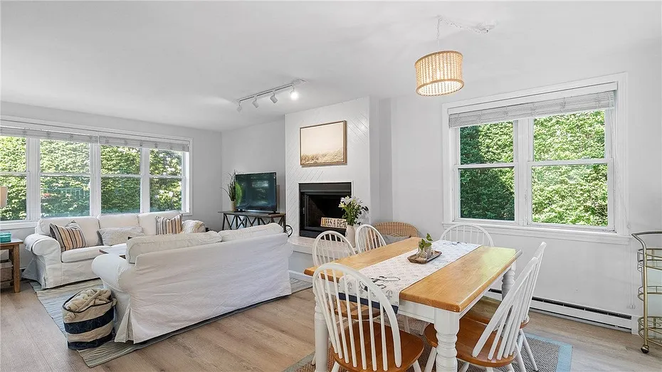 152 Tuckerman Avenue  #7 Photo 10