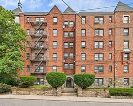 20 William Street  #2G
