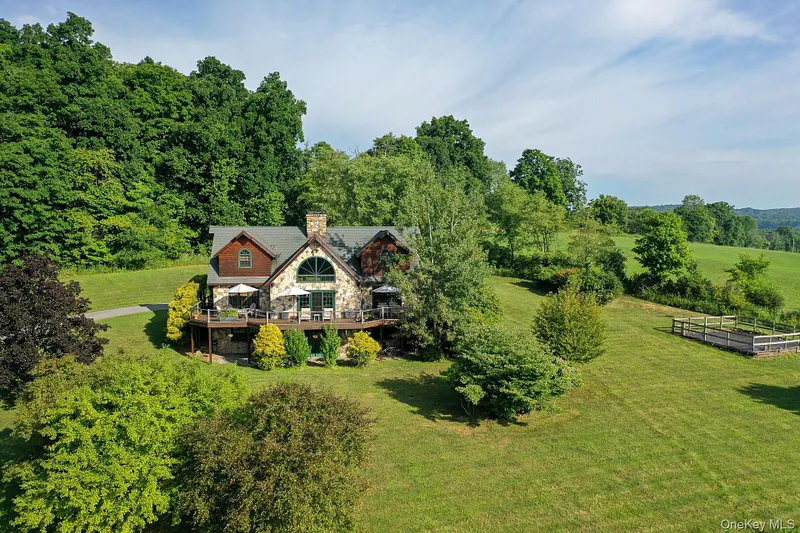 53 Market Lane Photo 1