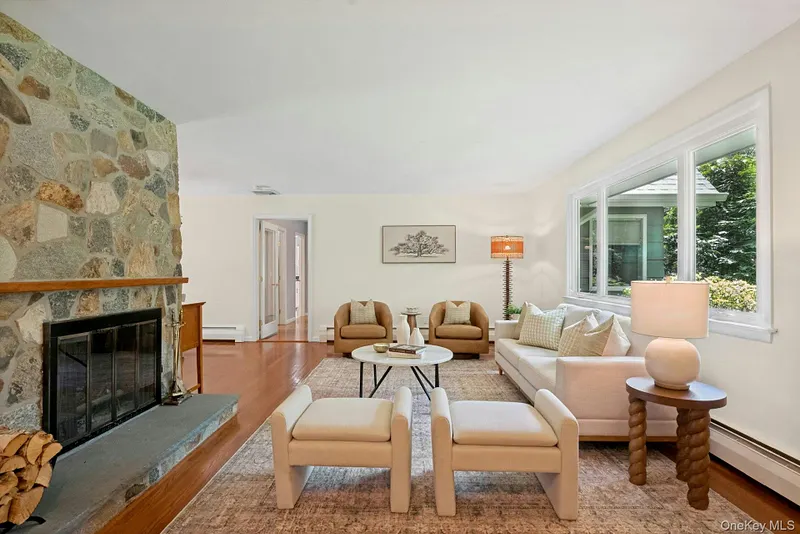 15 Deerfield Lane S Photo 6