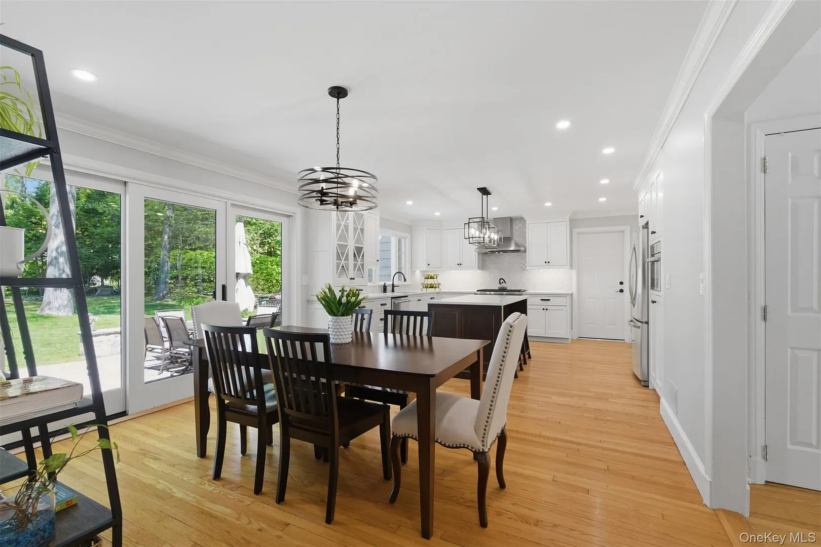 136 Devonshire Road Photo 8