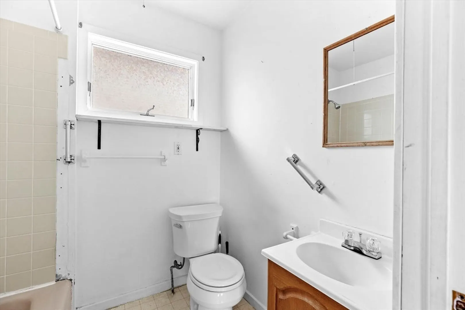 12 Fairmount Way Photo 10