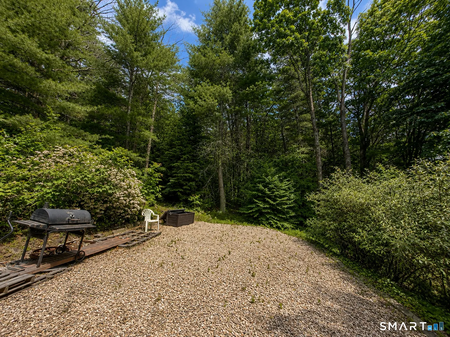 44 Pine Road Photo 9
