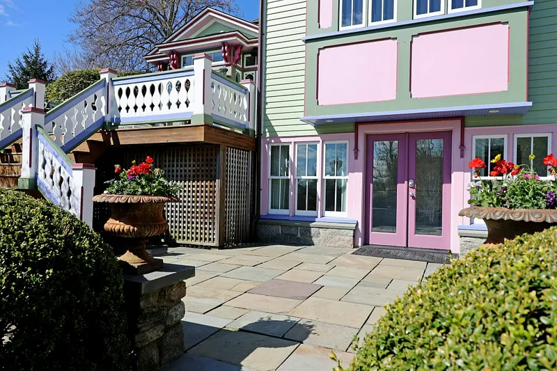 236 & 250 Main Street Photo 14