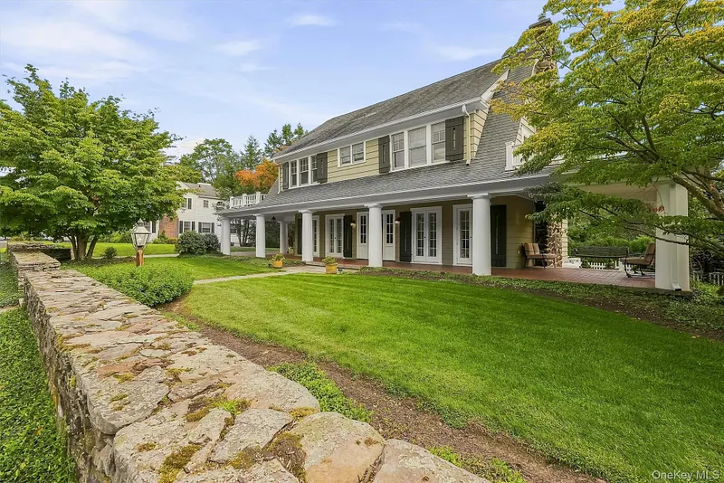 28 Observatory Drive Photo 2