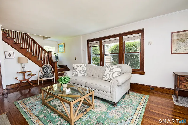 80 Dixon Street Photo 8