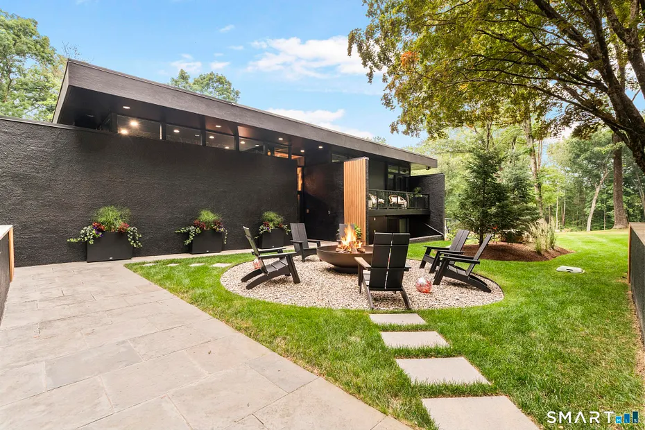 17 Pine Ridge Road Photo 6