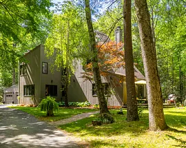207 Barbourtown Road