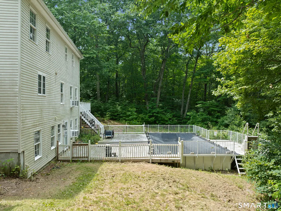 436 Tiffany Lane Photo 37