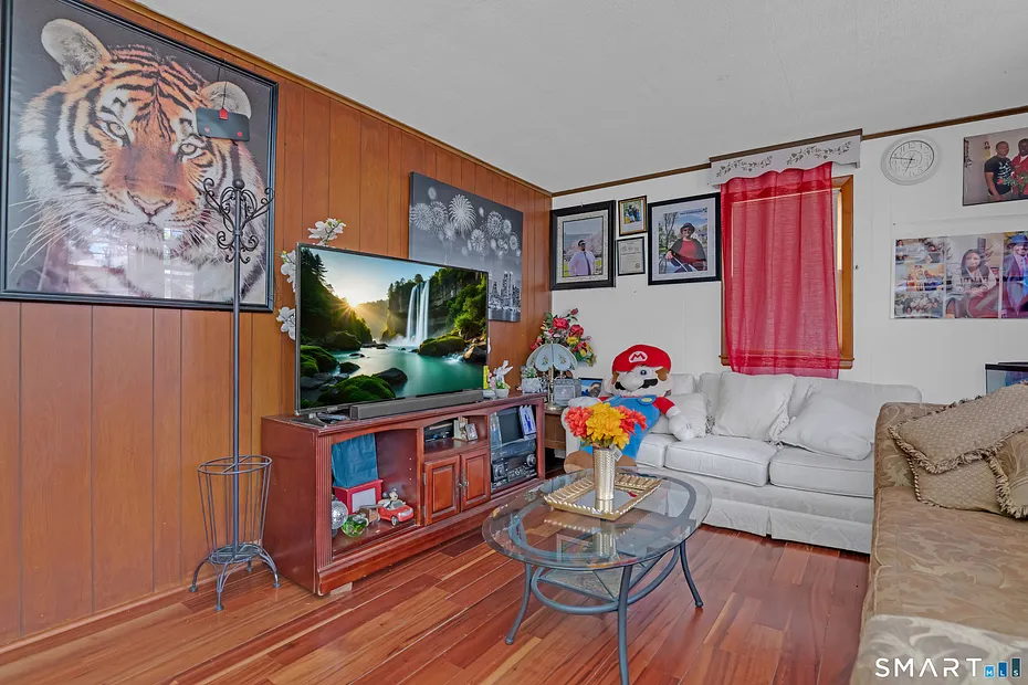 426 Ellis Street Photo 3