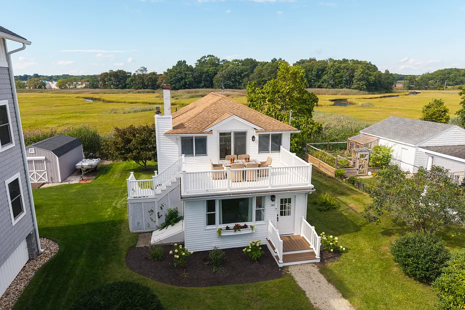 144 Shore Road Photo 27