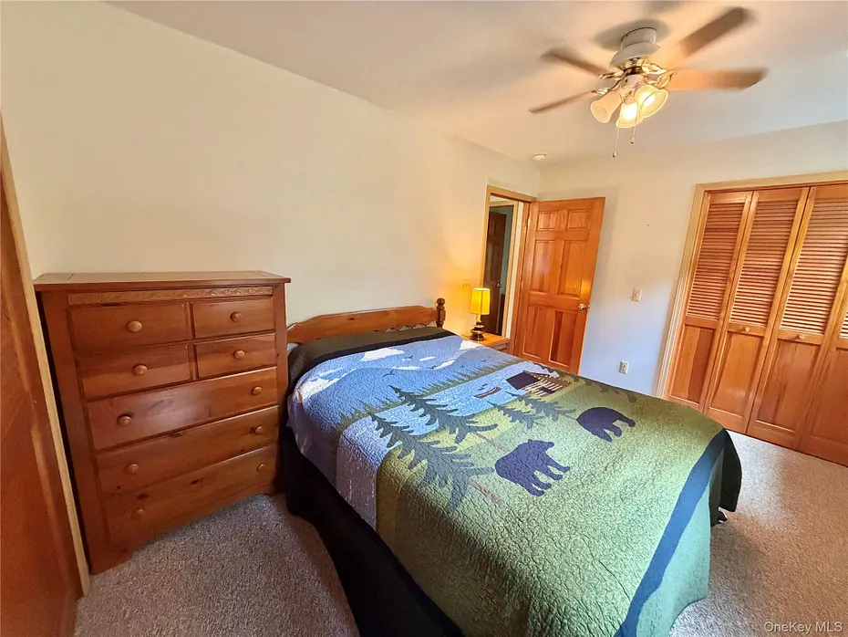 468 Decker Road Photo 16