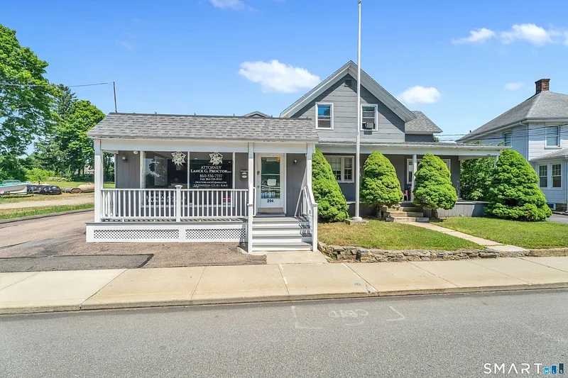 296 Mitchell Street Photo 35