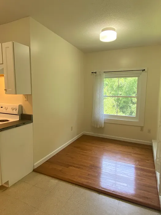 51 Pearl Street Photo 8