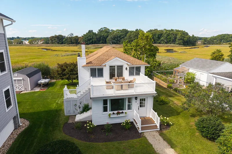 144 Shore Road Photo 27