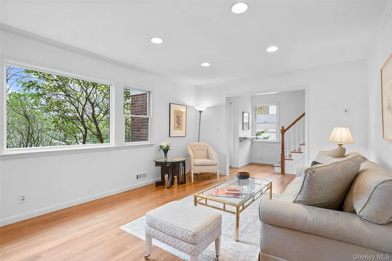 52 Wendt Avenue Photo 6