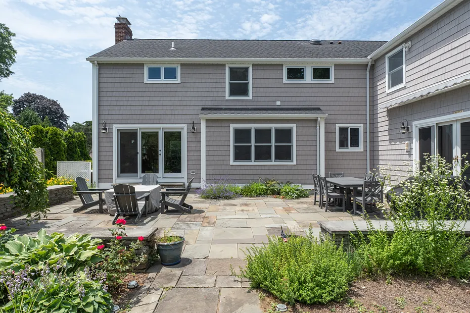 17 Barberry Lane Photo 8