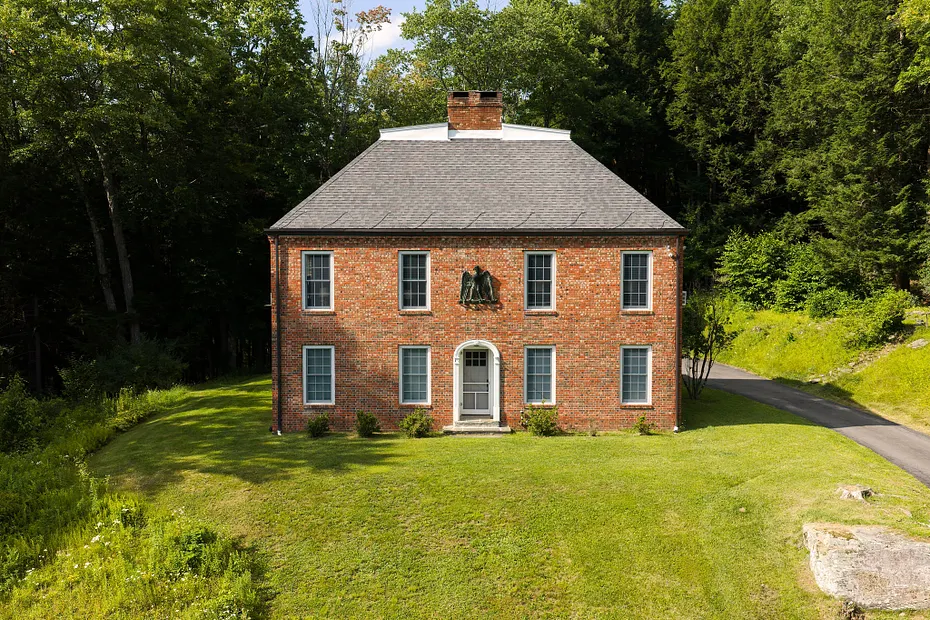 390 Erpf Road Photo 33