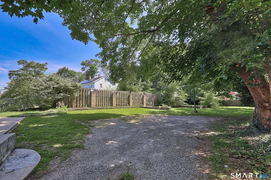 19 Hawkins Street #1 Photo 12