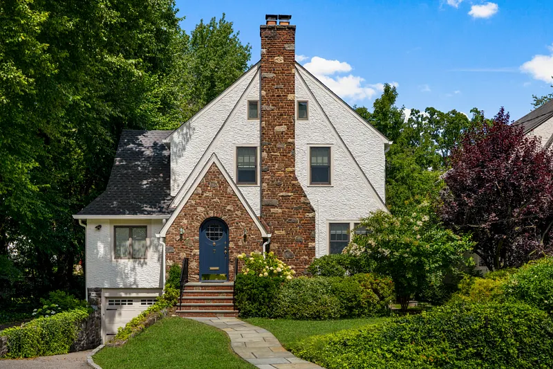 7 Poplar Road Photo 1