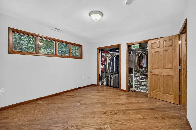 5 Connally Drive Photo 17